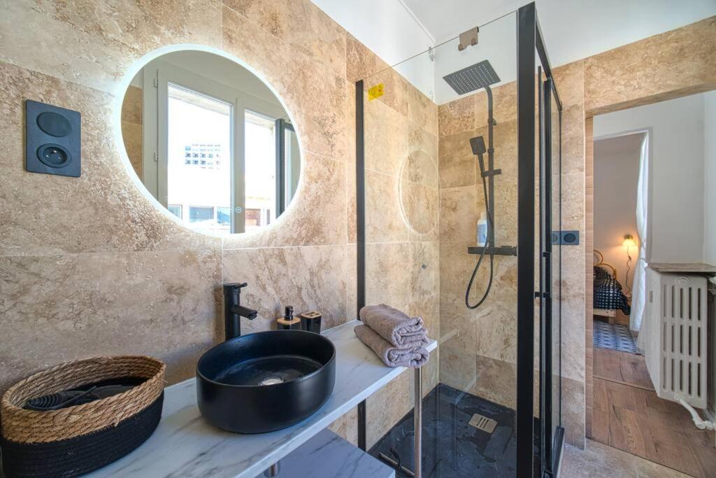 Appartement Tout Equipe Au Coeur Du Vieux Port 4 Couchages Marseille Bagian luar foto